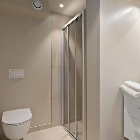 Апартаменты Breitorget *