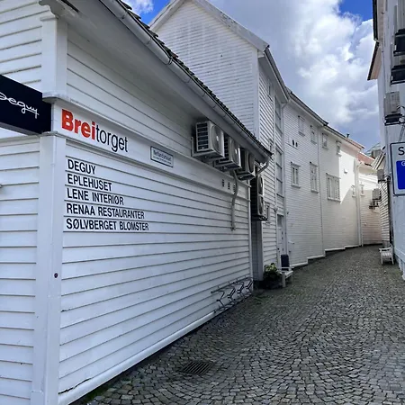 아파트 Breitorget